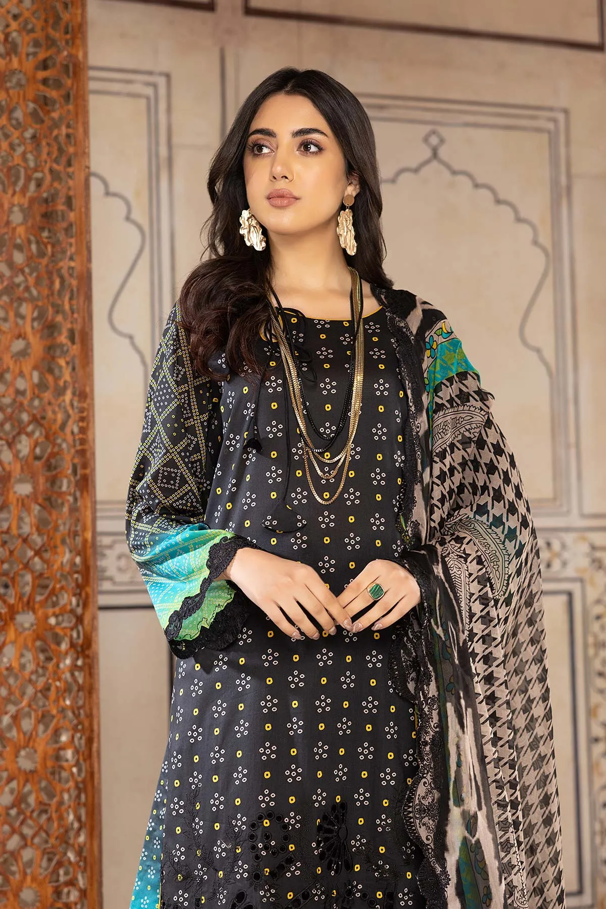 3-Pc Charizma Unstitched Lawn Suit With Embroidered Chiffon Dupatta CC23-18