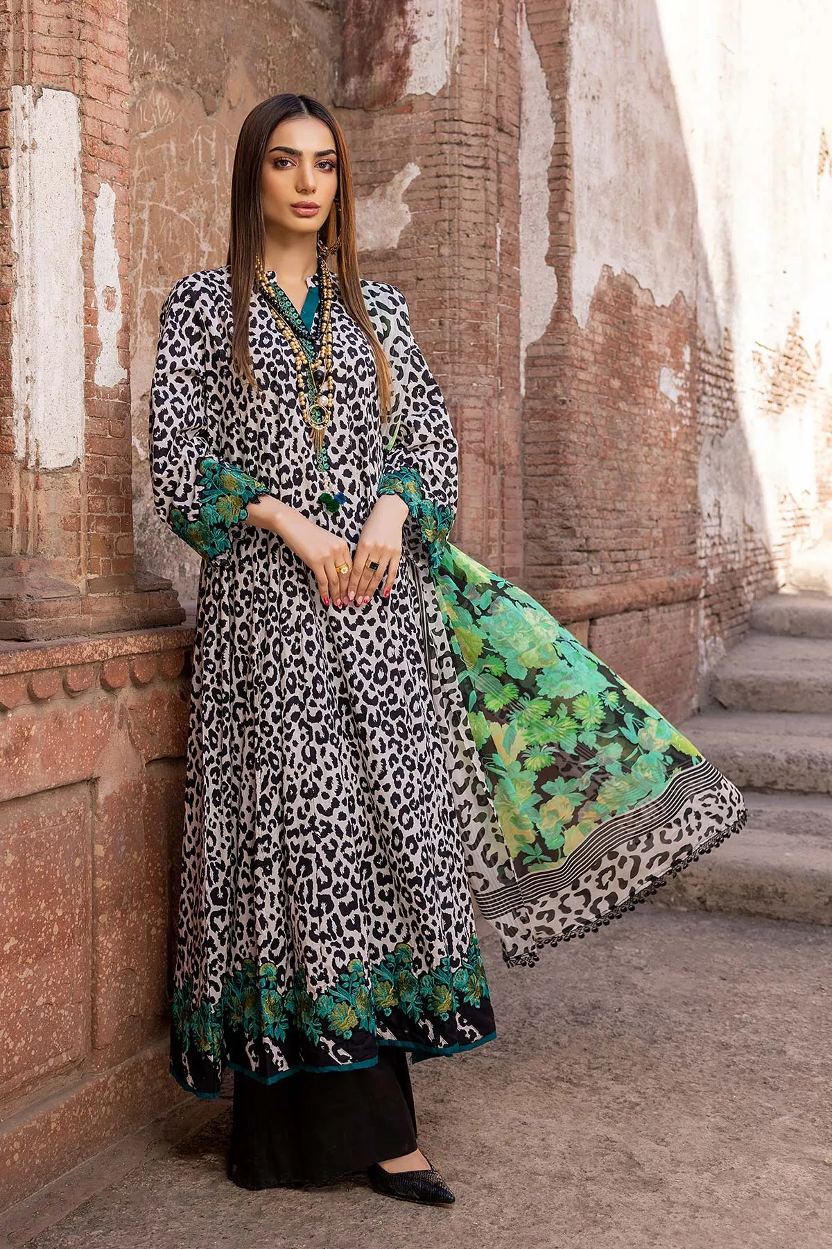 3-Pc Tiger Print Cotton Shirt with Chiffon Dupatta FFP23-07