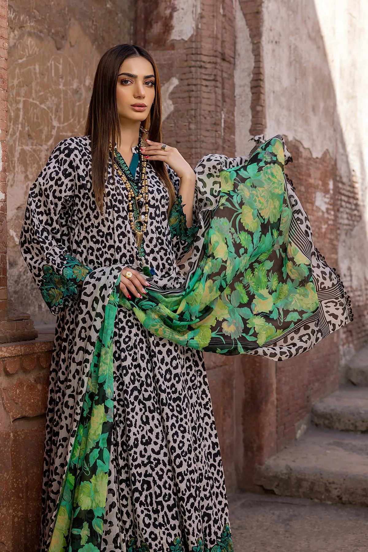 3-Pc Tiger Print Cotton Shirt with Chiffon Dupatta FFP23-07