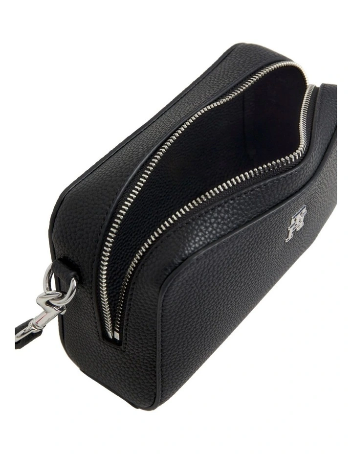 Emblem Crossover Bag in Black