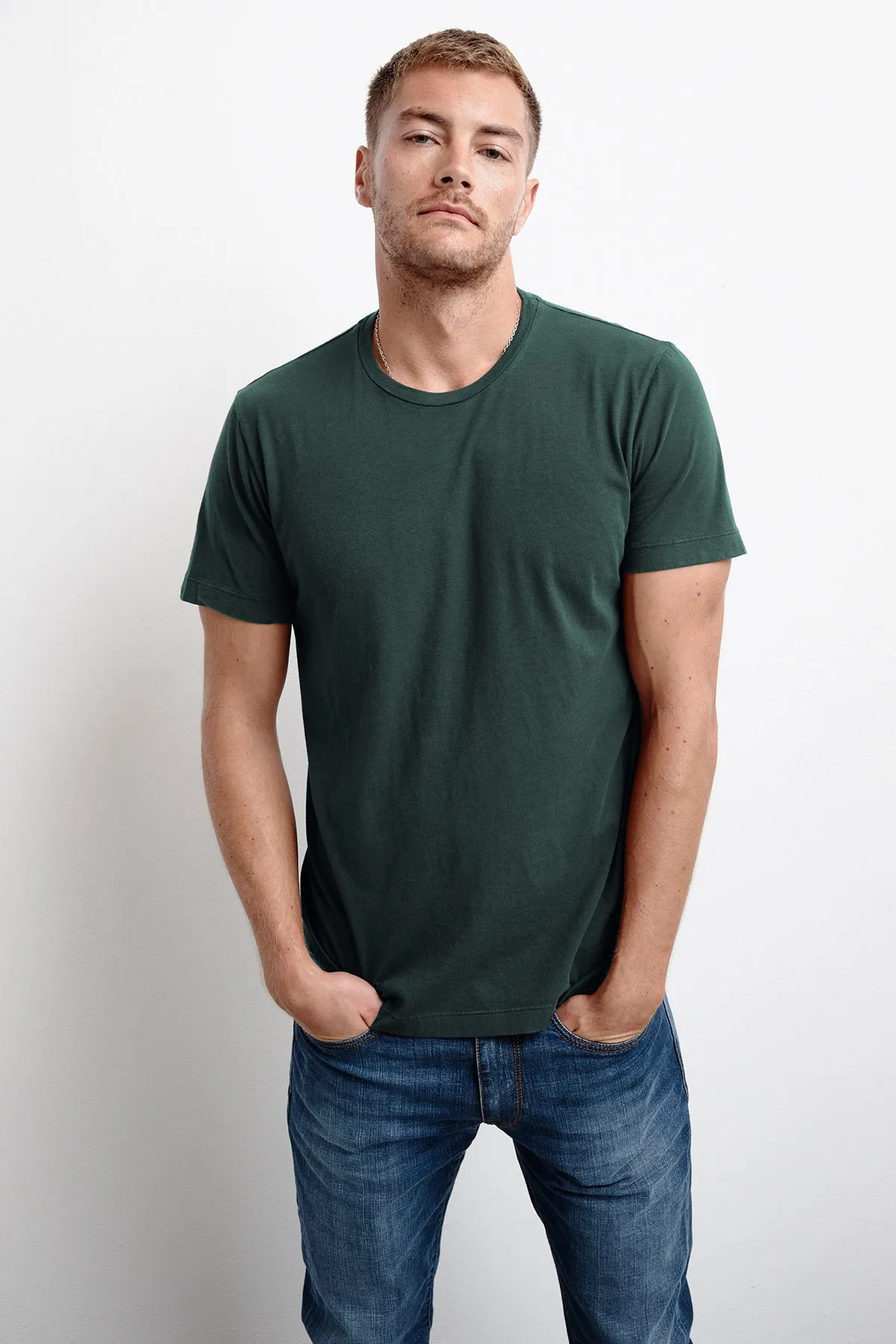 HOWARD WHISPER CLASSIC CREW NECK TEE