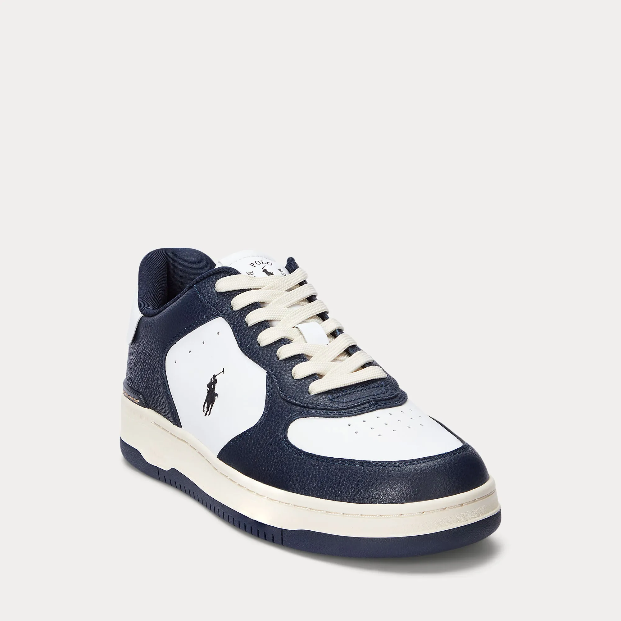 MASTERS COURT LEATHER SNEAKER