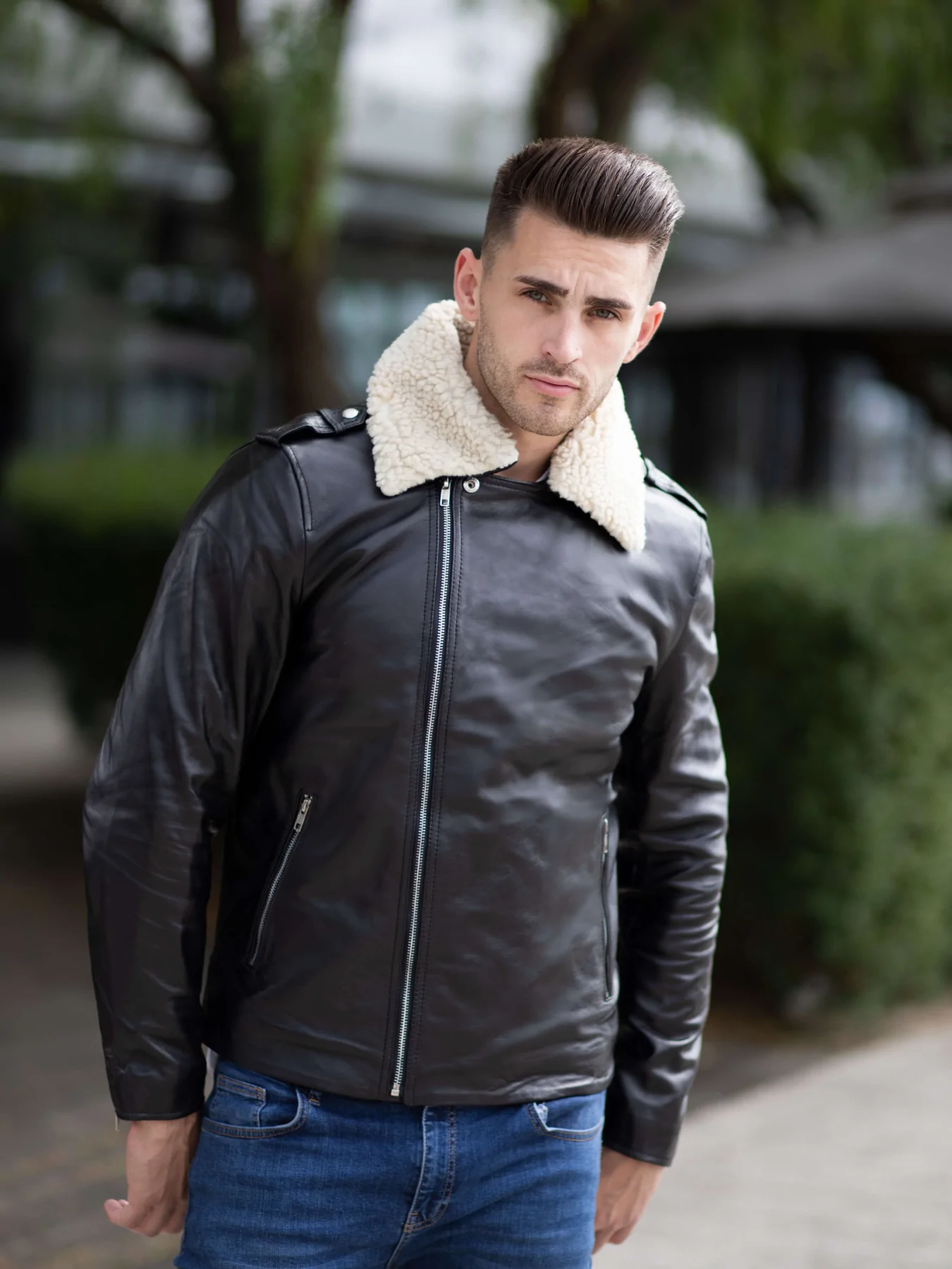 Stylish Black Mens Leather Jacket With Fur Collar