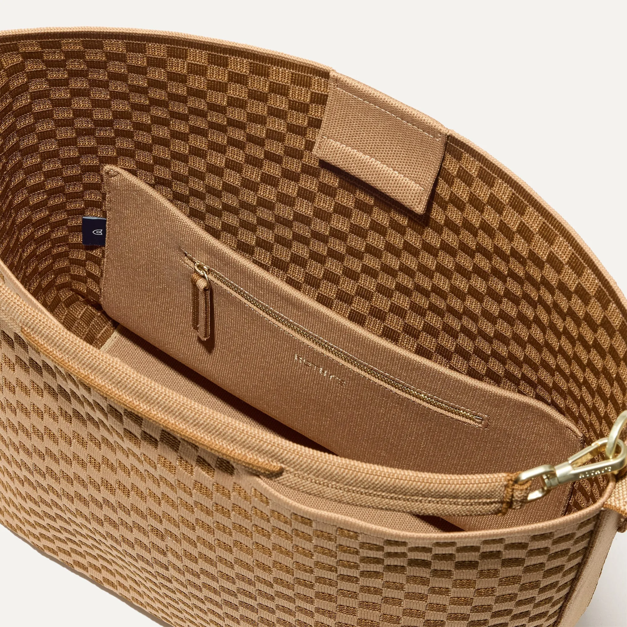 The Bucket Bag in Hazelnut